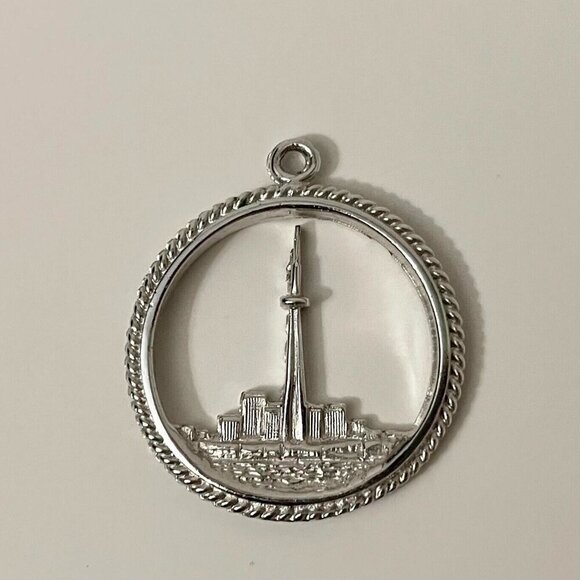 Vintage Sterling Silver Toronto Canada Skyline Pendant Charm No Loop - Picture 2 of 16